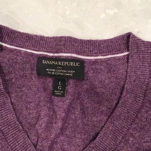 Ladies v-neck sweater